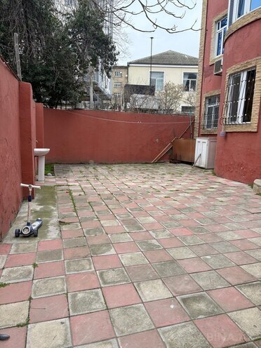 Satılır 5 otaqlı həyət evi/bağ evi 240 m², Avtovağzal m., photo 3 from 32