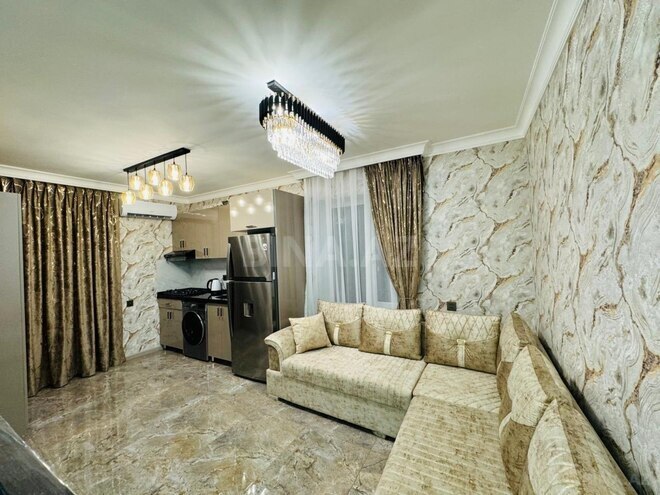 Продаётся 2-комн. вторичка 40 м², м. Ичеришехер, photo 4 from 14