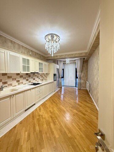 Satılır 3 otaqlı yeni tikili 155 m², 8-ci mikrorayon q., photo 9 from 23