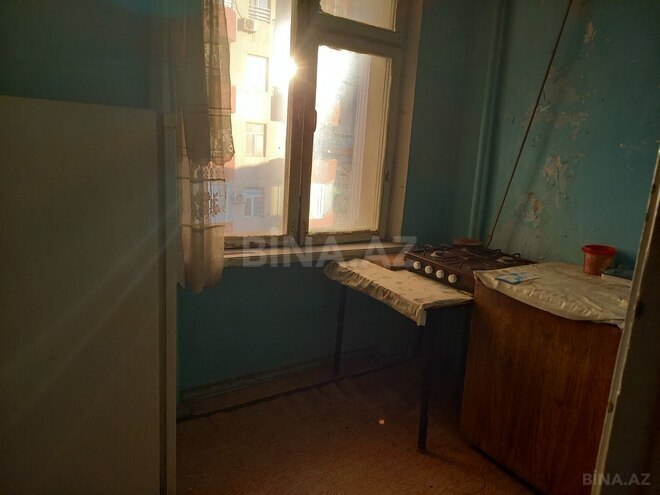 Продаётся 1-комн. вторичка 30 м², м. Нефтчиляр, photo 5 from 10