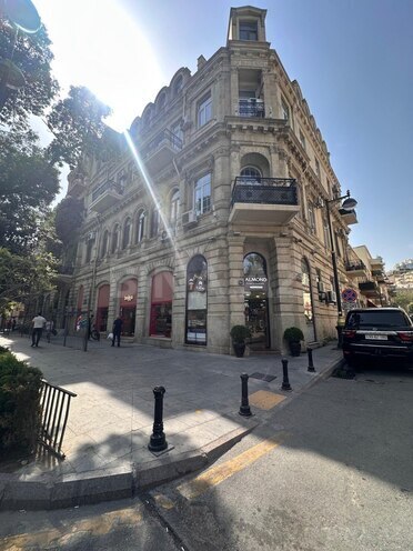 Satılır 2 otaqlı köhnə tikili 60 m², İçəri Şəhər m., photo 8 from 15