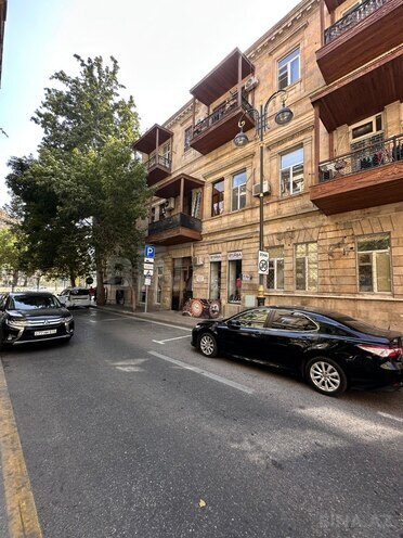 Satılır 2 otaqlı köhnə tikili 60 m², İçəri Şəhər m., photo 3 from 15