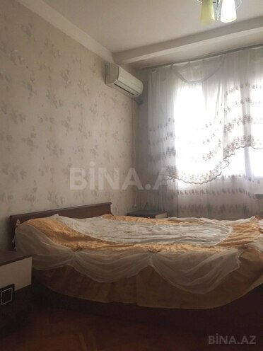 Продаётся 4-комн. вторичка 100 м², м. Ичеришехер, photo 8 from 15