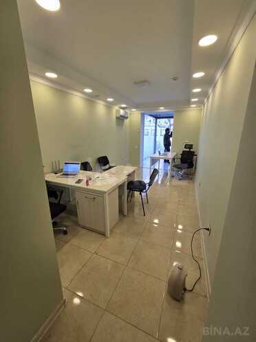 Сдаётся  объект 60 м², м. Элмляр Академиясы, photo 3 from 9