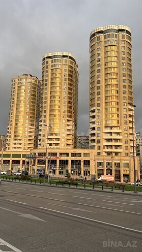 Продаётся 3-комн. вторичка 75 м², м. Низами, photo 17 from 18