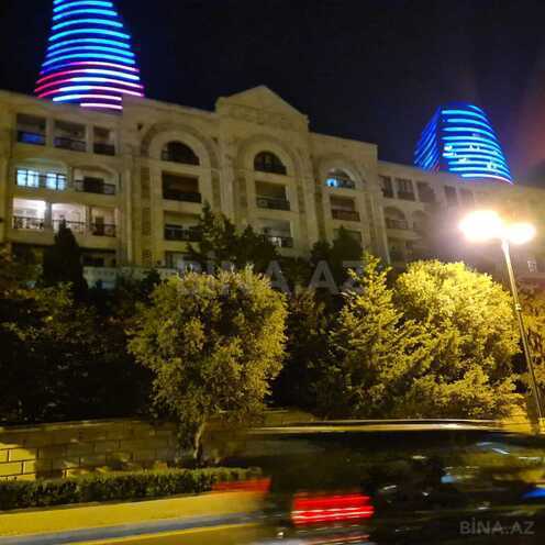 Продаётся 4-комн. вторичка 120 м², м. Ичеришехер, photo 3 from 32