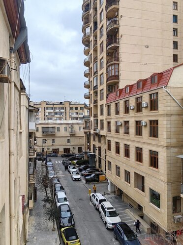 Satılır 2 otaqlı köhnə tikili 55 m², İçəri Şəhər m., photo 9 from 25