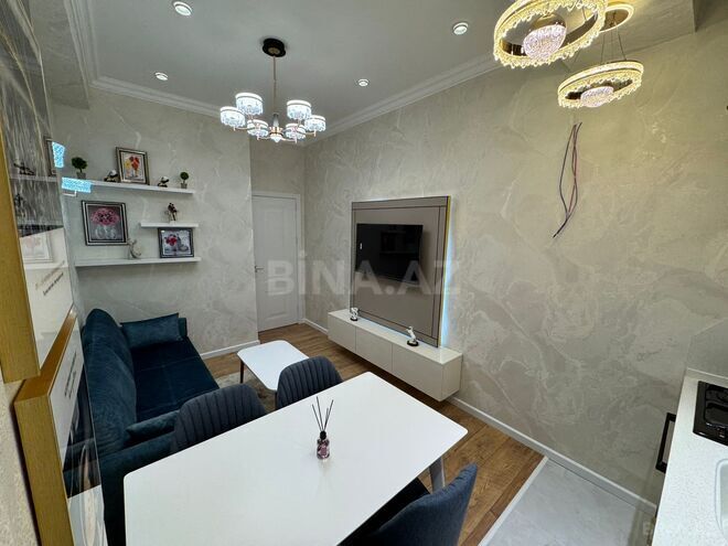 Продаётся 2-комн. новостройка 37 м², м. Кара Караев, photo 3 from 12