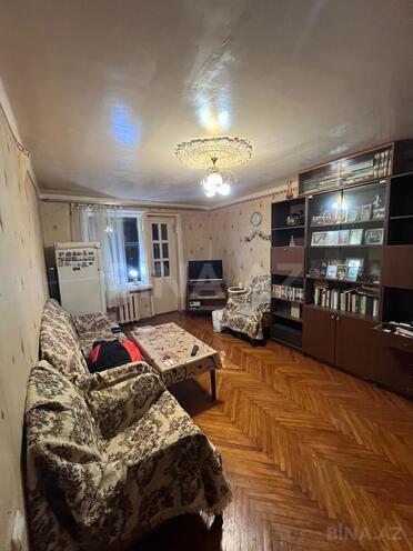 Продаётся 2-комн. вторичка 55 м², м. Элмляр Академиясы, photo 3 from 7