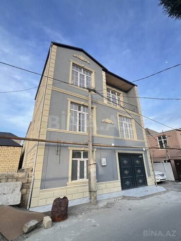 Продаётся 7-комн. дом/дача 250 м², photo 1 from 30