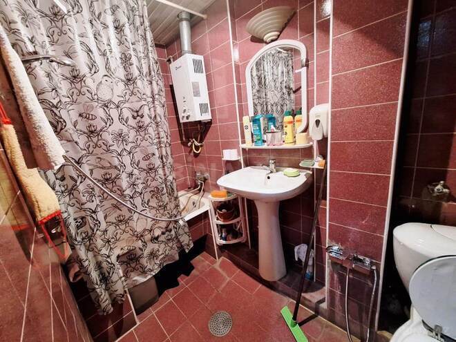 Продаётся 2-комн. вторичка 55 м², м. Низами, photo 10 from 13
