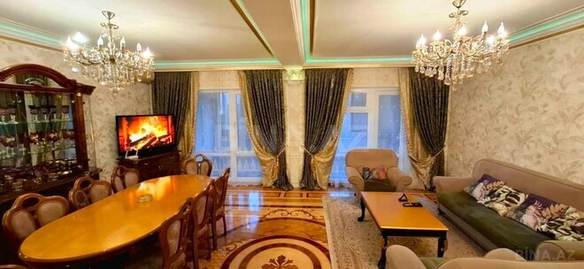 Satılır 5 otaqlı köhnə tikili 140 m², Azadlıq Prospekti m., photo 4 from 25