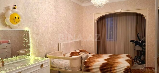 Satılır 5 otaqlı köhnə tikili 140 m², Azadlıq Prospekti m., photo 10 from 25