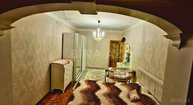 Satılır 5 otaqlı köhnə tikili 140 m², Azadlıq Prospekti m., photo 11 from 25