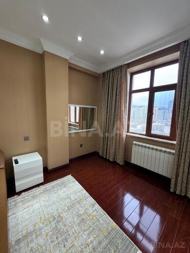 Продаётся 4-комн. новостройка 180 м², м. 28 мая, photo 14 from 32