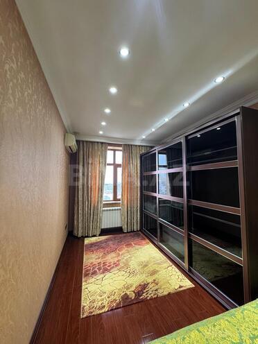 Продаётся 4-комн. новостройка 180 м², м. 28 мая, photo 17 from 32