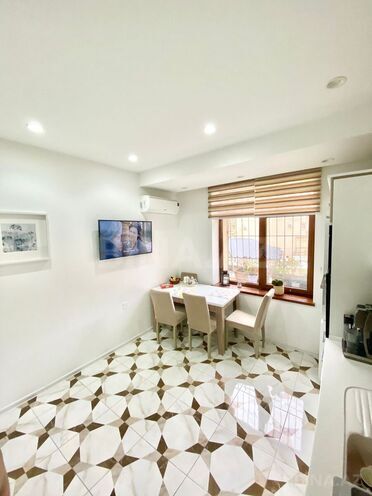 İcarəyə verilir 3 otaqlı yeni tikili 150 m², Bayıl q., photo 11 from 19