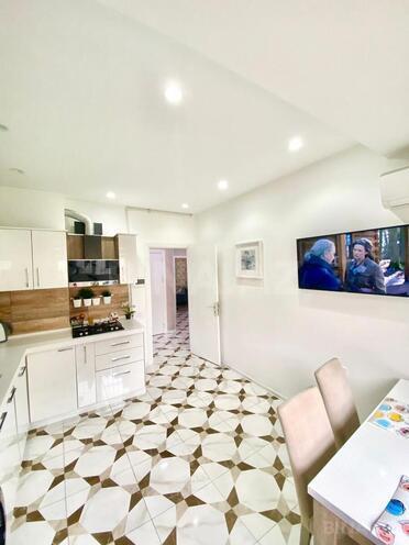 İcarəyə verilir 3 otaqlı yeni tikili 150 m², Bayıl q., photo 3 from 19