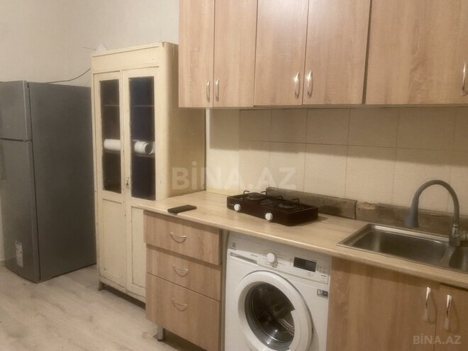 İcarəyə verilir 1 otaqlı həyət evi/bağ evi 40 m², İnşaatçılar m., photo 4 from 6