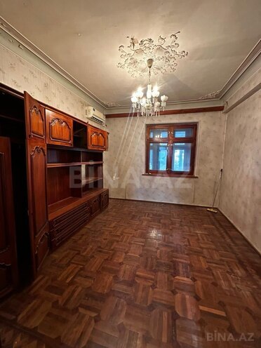 Satılır 3 otaqlı köhnə tikili 90 m², Nəsimi r., photo 4 from 32