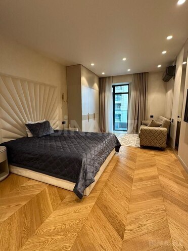 Сдаётся 2-комн. новостройка 100 м², м. 8 ноября, photo 10 from 19