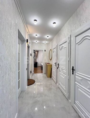 Продаётся 2-комн. вторичка 75 м², м. Насими, photo 1 from 14