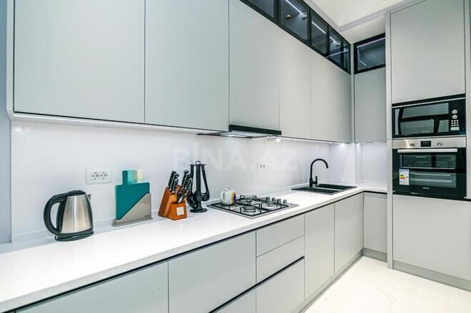 Сдаётся 3-комн. новостройка 160 м², м. 28 мая, photo 3 from 22