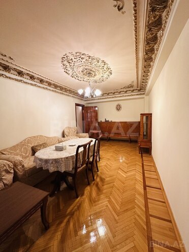 Satılır 3 otaqlı köhnə tikili 106 m², Elmlər Akademiyası m., photo 4 from 17