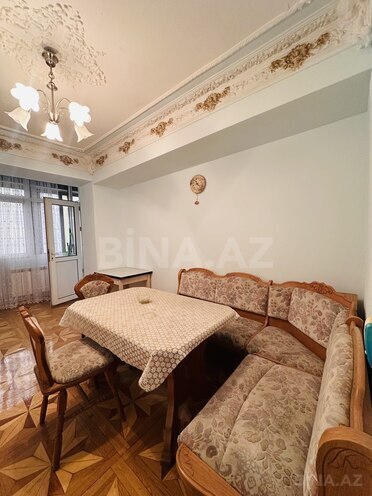 Satılır 3 otaqlı köhnə tikili 106 m², Elmlər Akademiyası m., photo 11 from 17