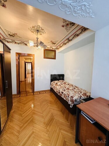 Satılır 3 otaqlı köhnə tikili 106 m², Elmlər Akademiyası m., photo 7 from 17