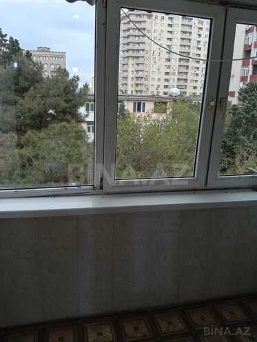 Satılır 1 otaqlı köhnə tikili 30 m², İnşaatçılar m., photo 6 from 9