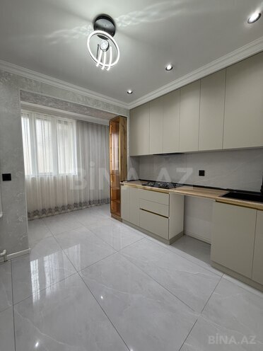 Продаётся 3-комн. вторичка 85 м², м. Нефтчиляр, photo 8 from 18