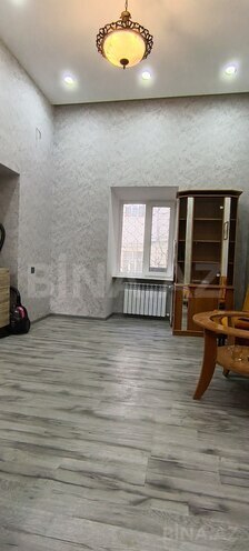 Satılır 1 otaqlı köhnə tikili 30 m², 28 May m., photo 19 from 27