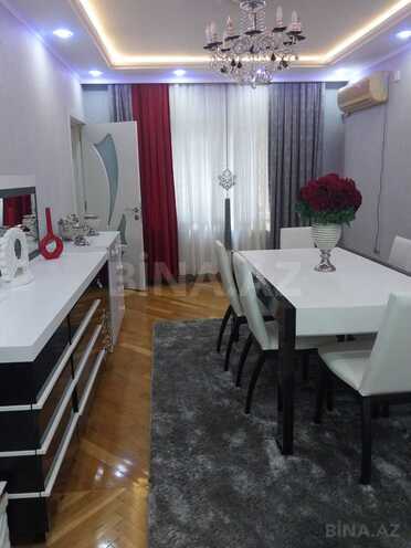 Продаётся 3-комн. вторичка 120 м², Ясамальский р., photo 15 from 16