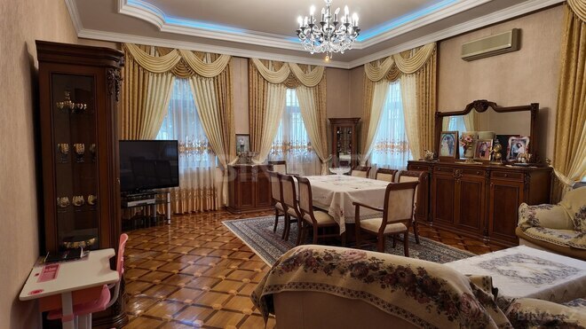 Продаётся 6-комн. дом/дача 214 м², м. Насими, photo 3 from 25