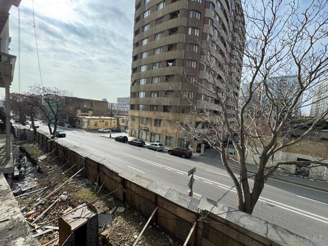 Satılır  obyekt 950 m², 28 May m., photo 10 from 23