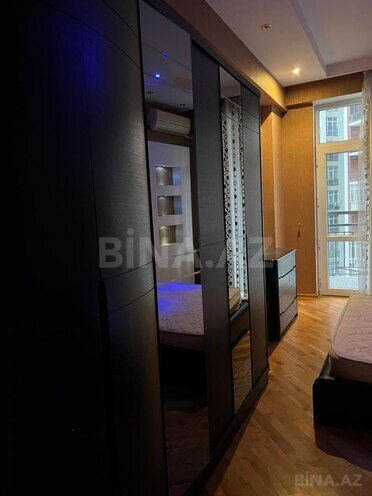 Сдаётся 3-комн. новостройка 120 м², м. Нариман Нариманов, photo 5 from 9