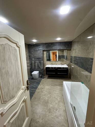 Сдаётся 6-комн. новостройка 480 м², Хатаинский р., photo 30 from 32