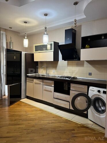 Сдаётся 3-комн. новостройка 120 м², м. Нариман Нариманов, photo 8 from 9