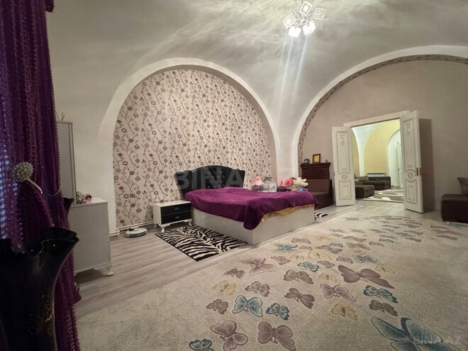 Satılır 4 otaqlı köhnə tikili 120 m², 28 May m., photo 8 from 26