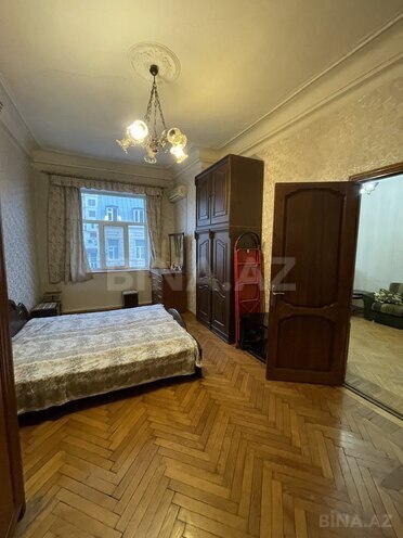 Satılır 3 otaqlı köhnə tikili 70 m², İçəri Şəhər m., photo 13 from 19