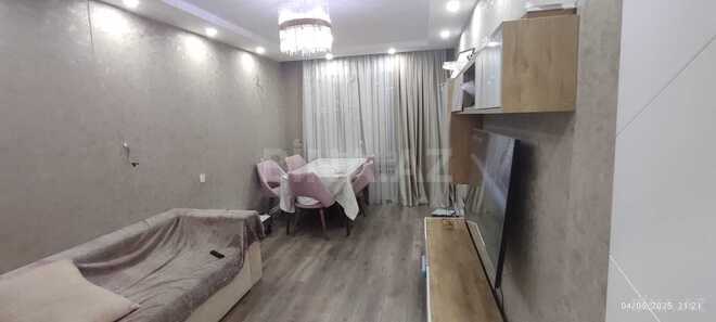 Satılır 3 otaqlı köhnə tikili 65 m², M.Ə.Rəsulzadə q., photo 3 from 23