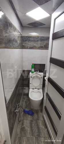 Satılır 3 otaqlı köhnə tikili 65 m², M.Ə.Rəsulzadə q., photo 18 from 23