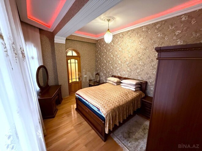 Продаётся 12-комн. дом/дача 900 м², м. Насими, photo 10 from 32