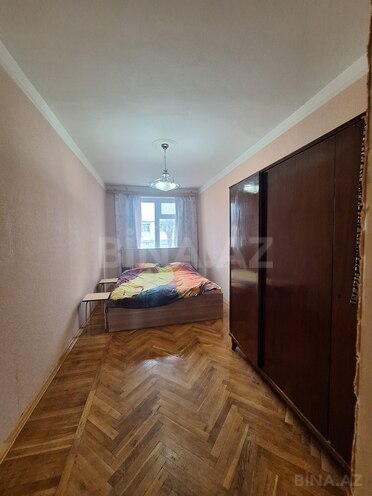 Продаётся 2-комн. вторичка 45 м², м. Иншаатчылар, photo 10 from 24