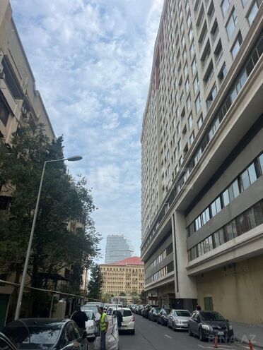 Satılır 4 otaqlı köhnə tikili 130 m², Şah İsmayıl Xətai m., photo 3 from 18