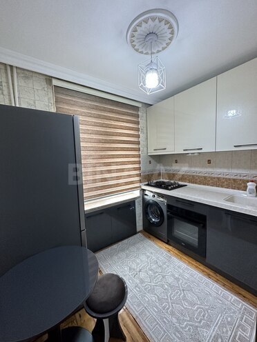 Satılır 3 otaqlı köhnə tikili 70 m², Qara Qarayev m., photo 9 from 12