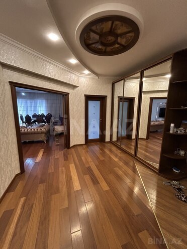 Satılır 5 otaqlı yeni tikili 250 m², 28 May m., photo 12 from 18