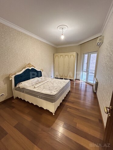 Satılır 5 otaqlı yeni tikili 250 m², 28 May m., photo 9 from 18