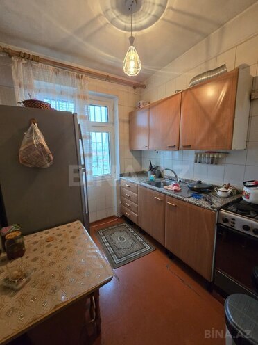 Продаётся 3-комн. вторичка 75 м², м. Нефтчиляр, photo 6 from 8